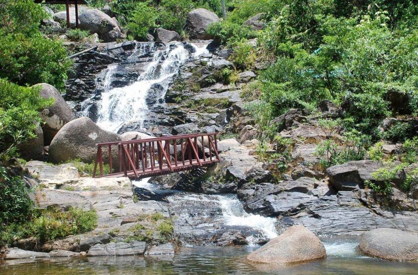 Khu Du Lịch Sinh Thái Ngầm Đôi