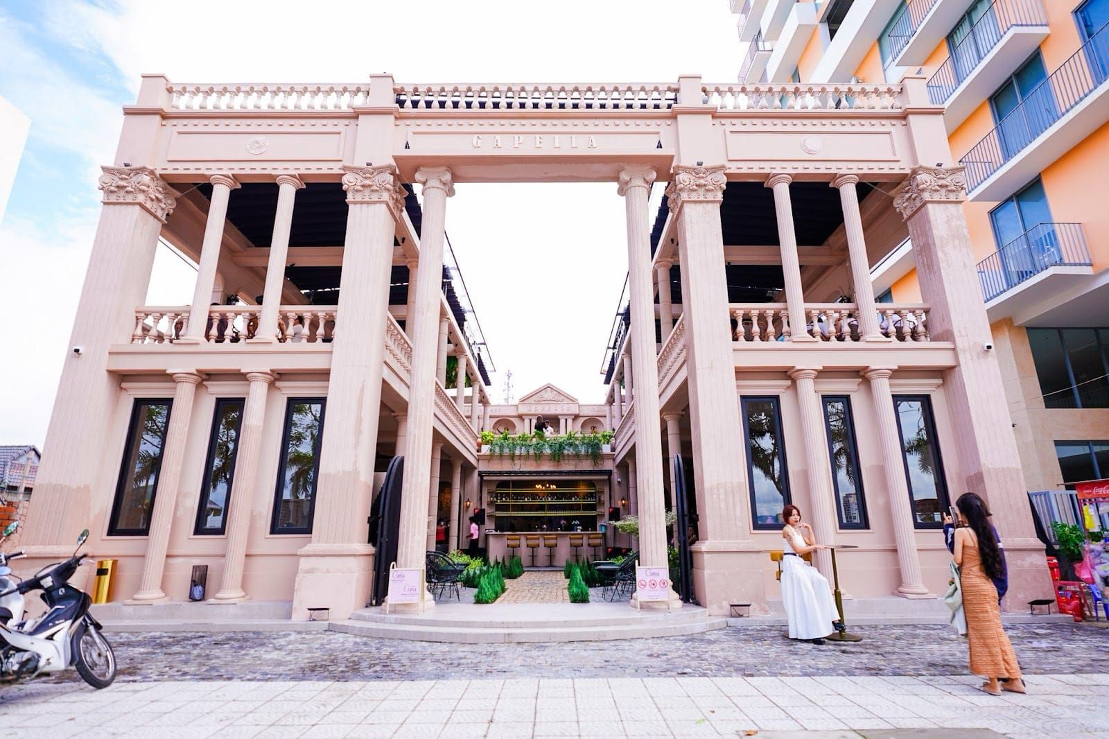 Gapella-Dining - Cocktail