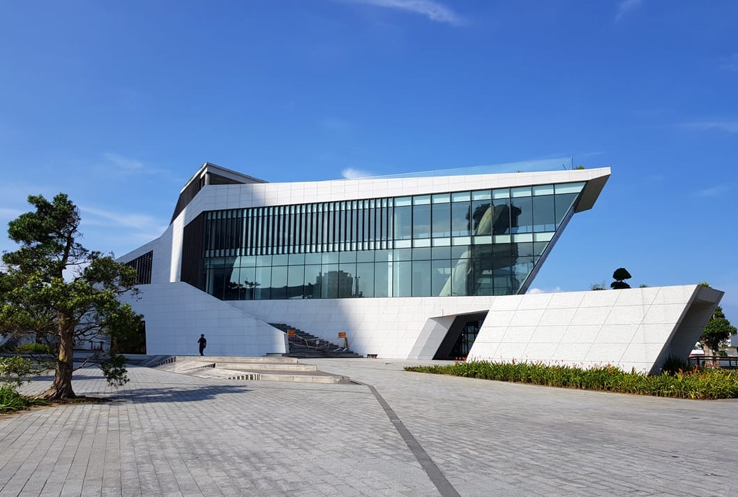 Chơi gì ở Đà Nẵng buổi tối