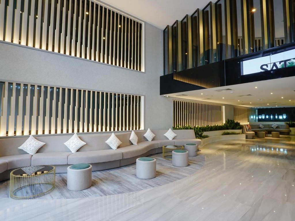 khách sạn Đà Nẵng gần cầu sông Hàn