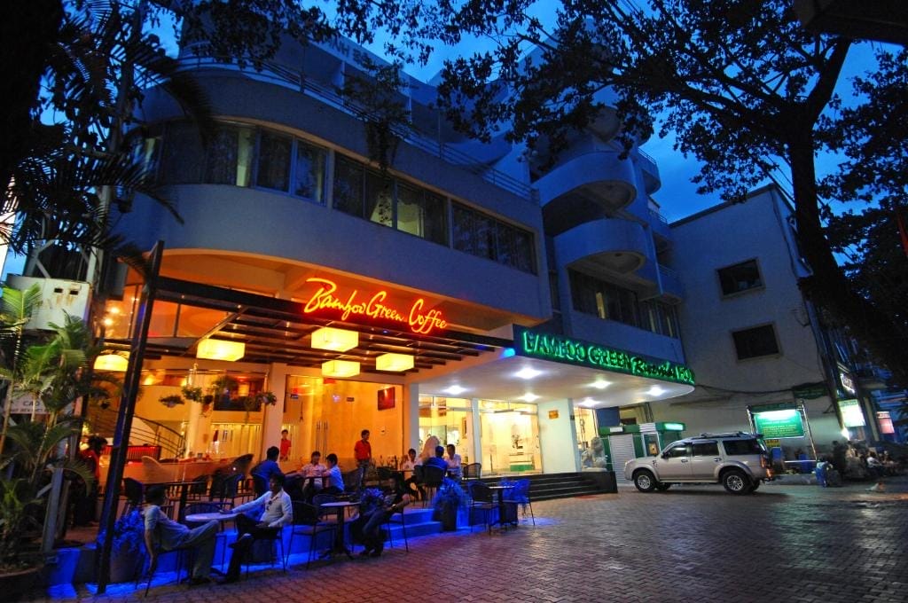 khách sạn Đà Nẵng gần cầu sông Hàn