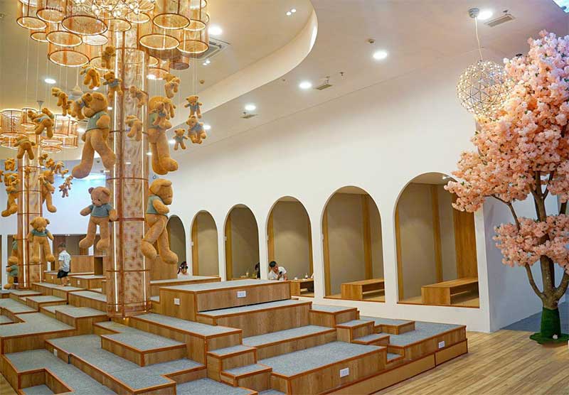 Seventeen - The Best Coffee House