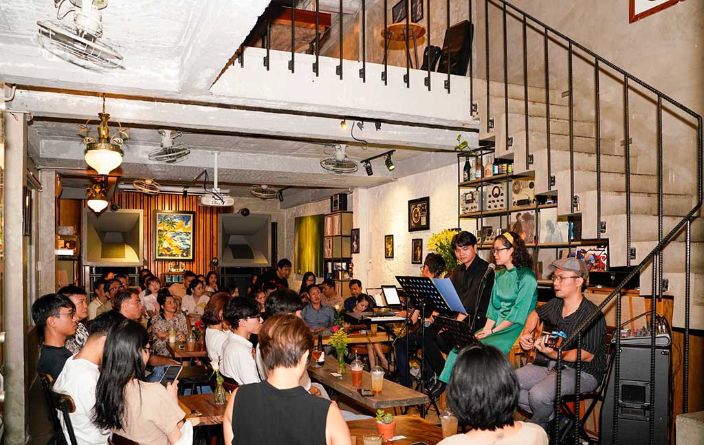 quán cafe acoustic đà nẵng