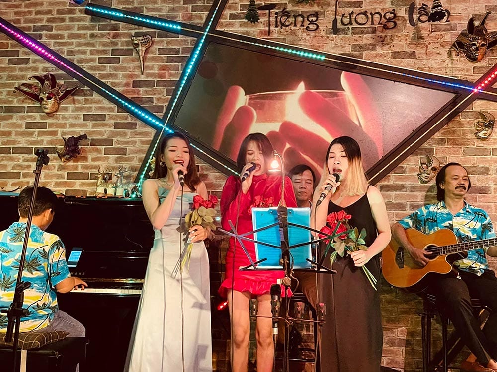 quán cafe acoustic đà nẵng