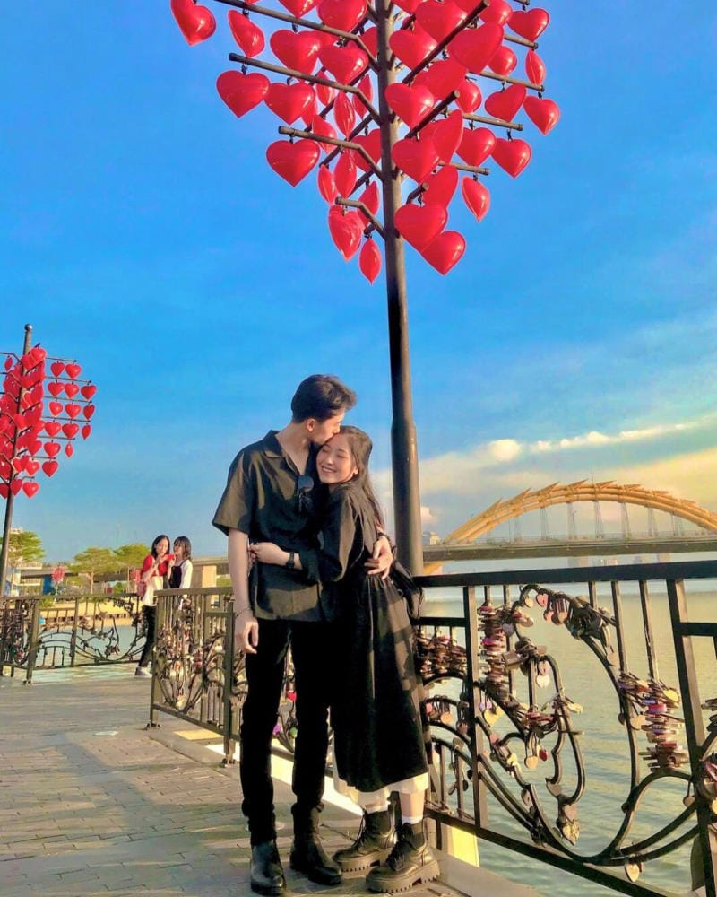 Cầu tình yêu Đà Nẵng