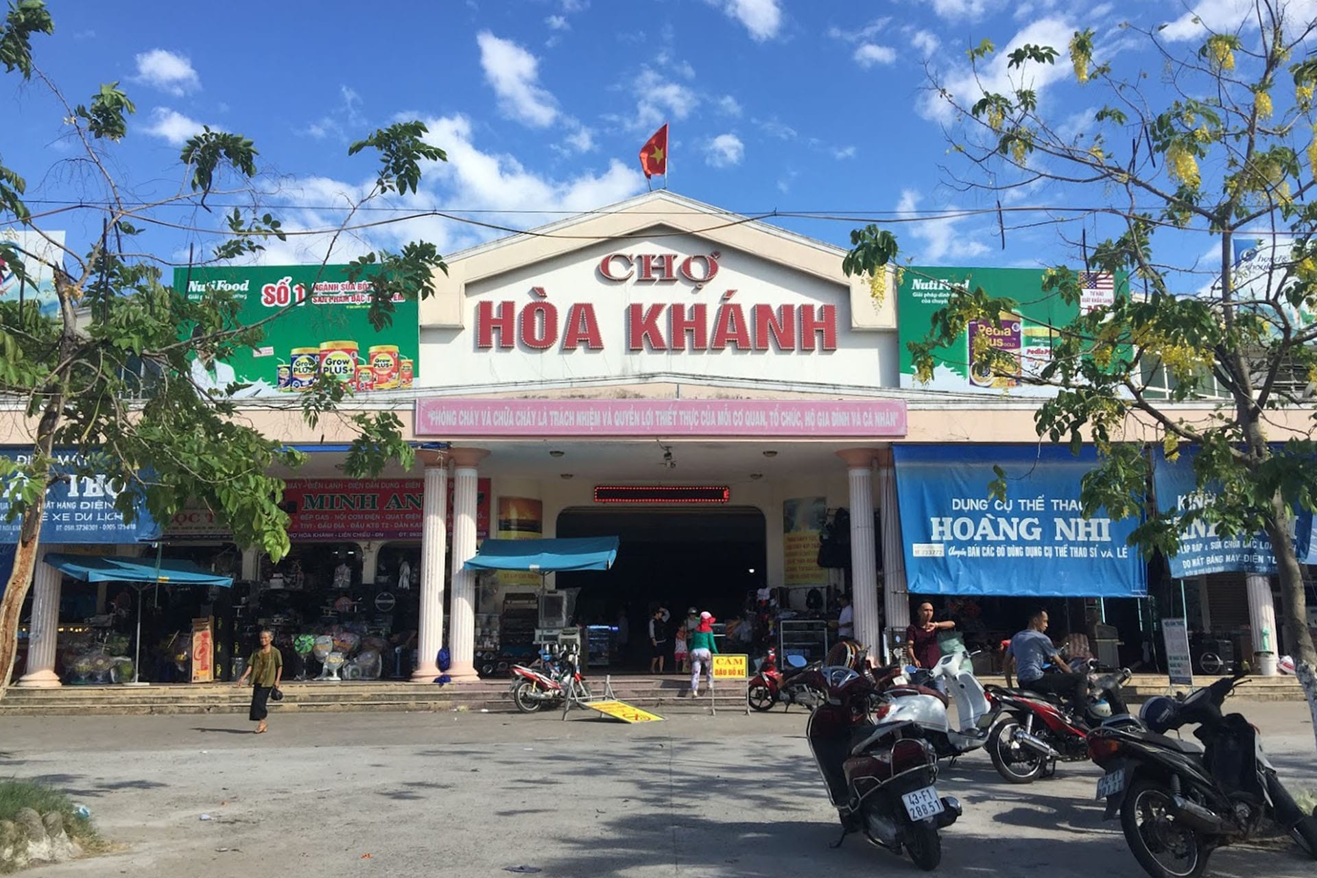 chợ đêm Hòa Khánh