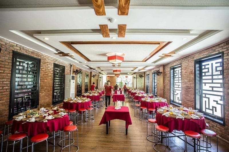 cơm niêu Nhà Đỏ