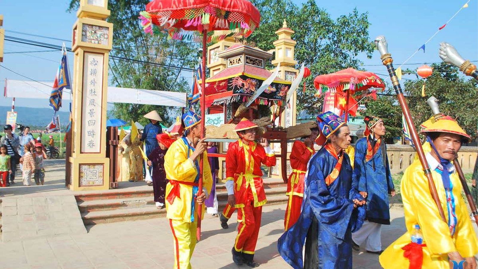 Làng bánh tráng Túy Loan