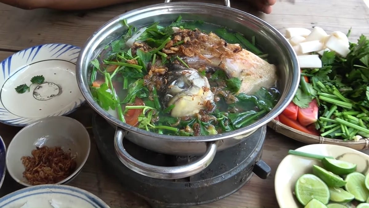 Nhà hàng Làng Cá