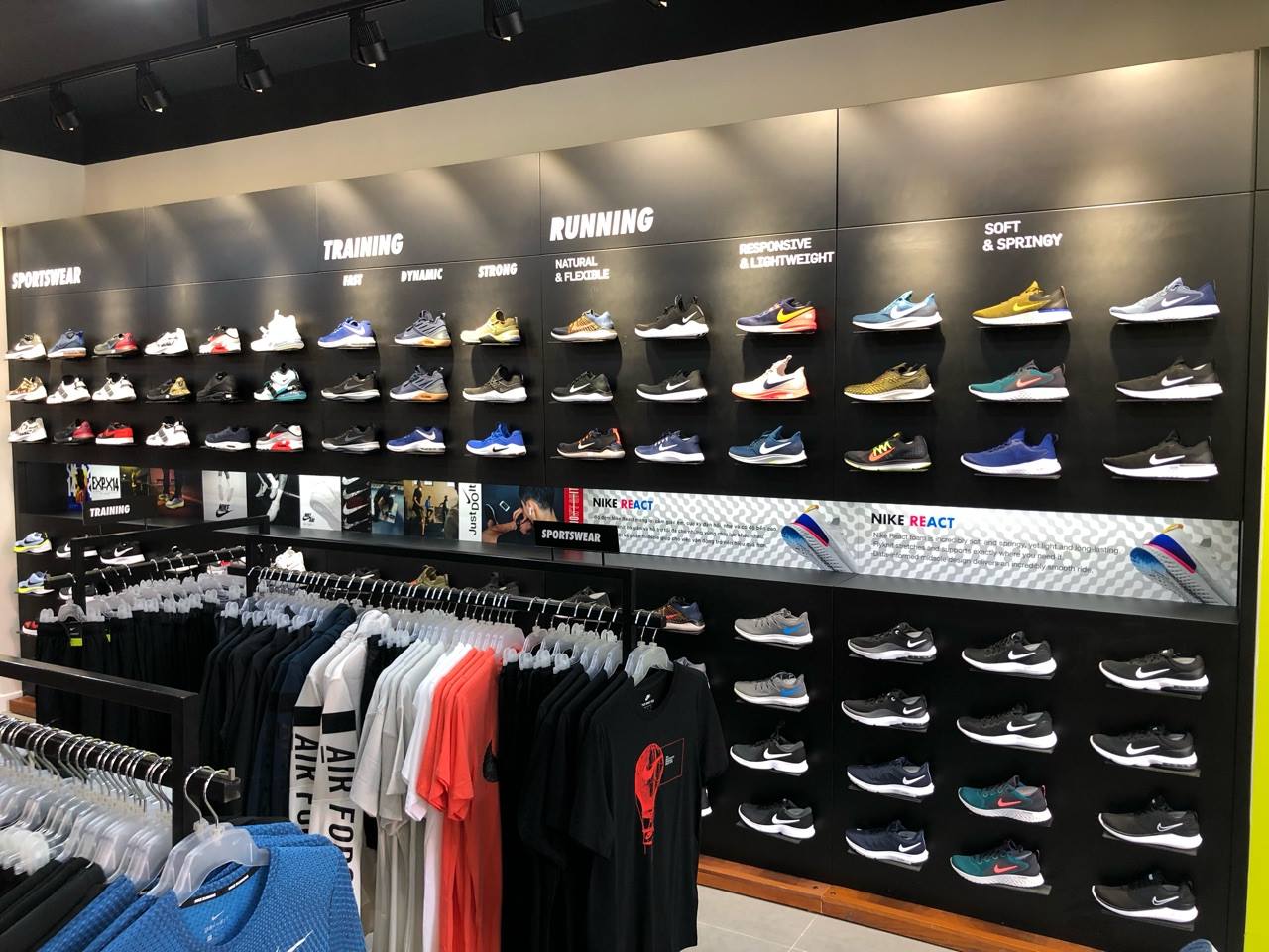 shop giày Đà Nẵng