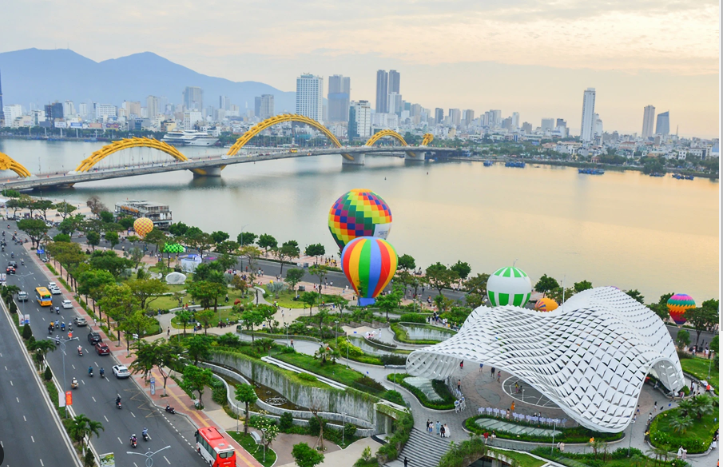 Phố Đi Bộ Bạch Đằng Đà Nẵng