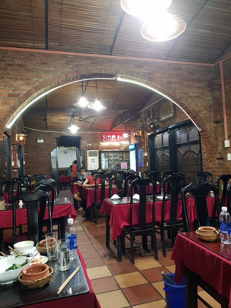 nhà hàng Cơm Niêu Cơm Đập Nhà Đỏ Đà Nẵng