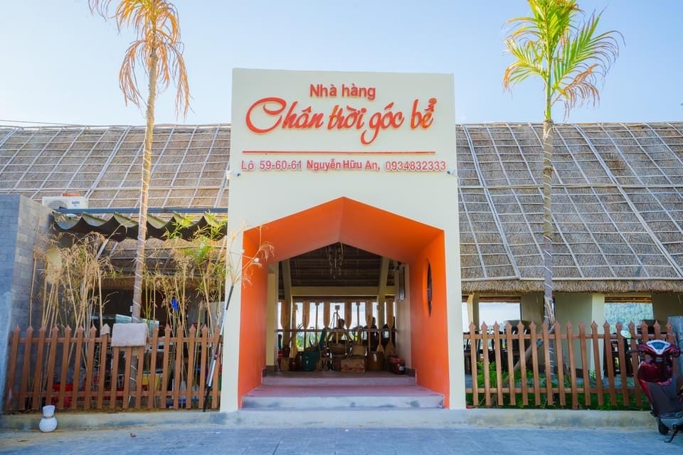 Nhà hàng Chân Trời Góc Bể