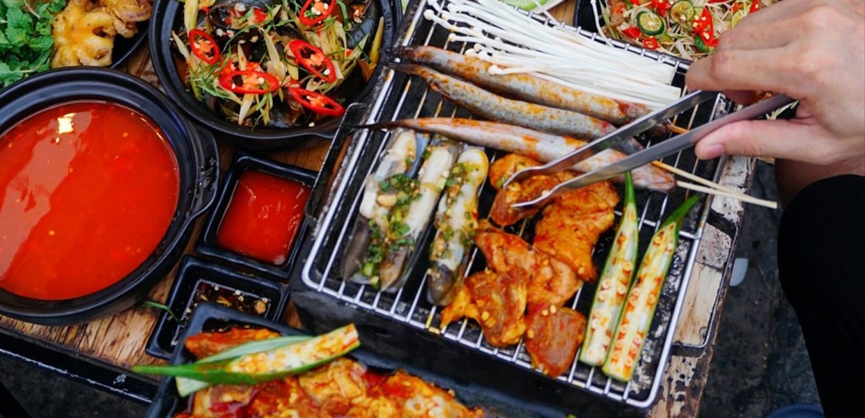 Quán ăn ngon đường Núi Thành Đà Nẵng