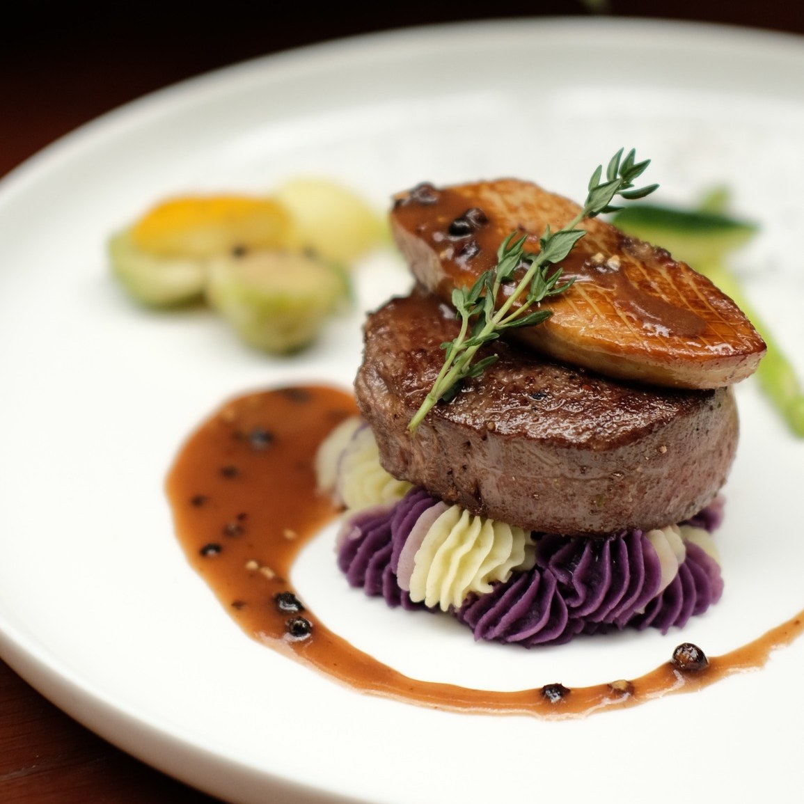 Son Tra Retreat - Garden Lounge & Eatery