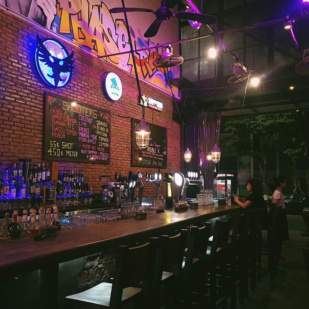 Luna Pub Danang