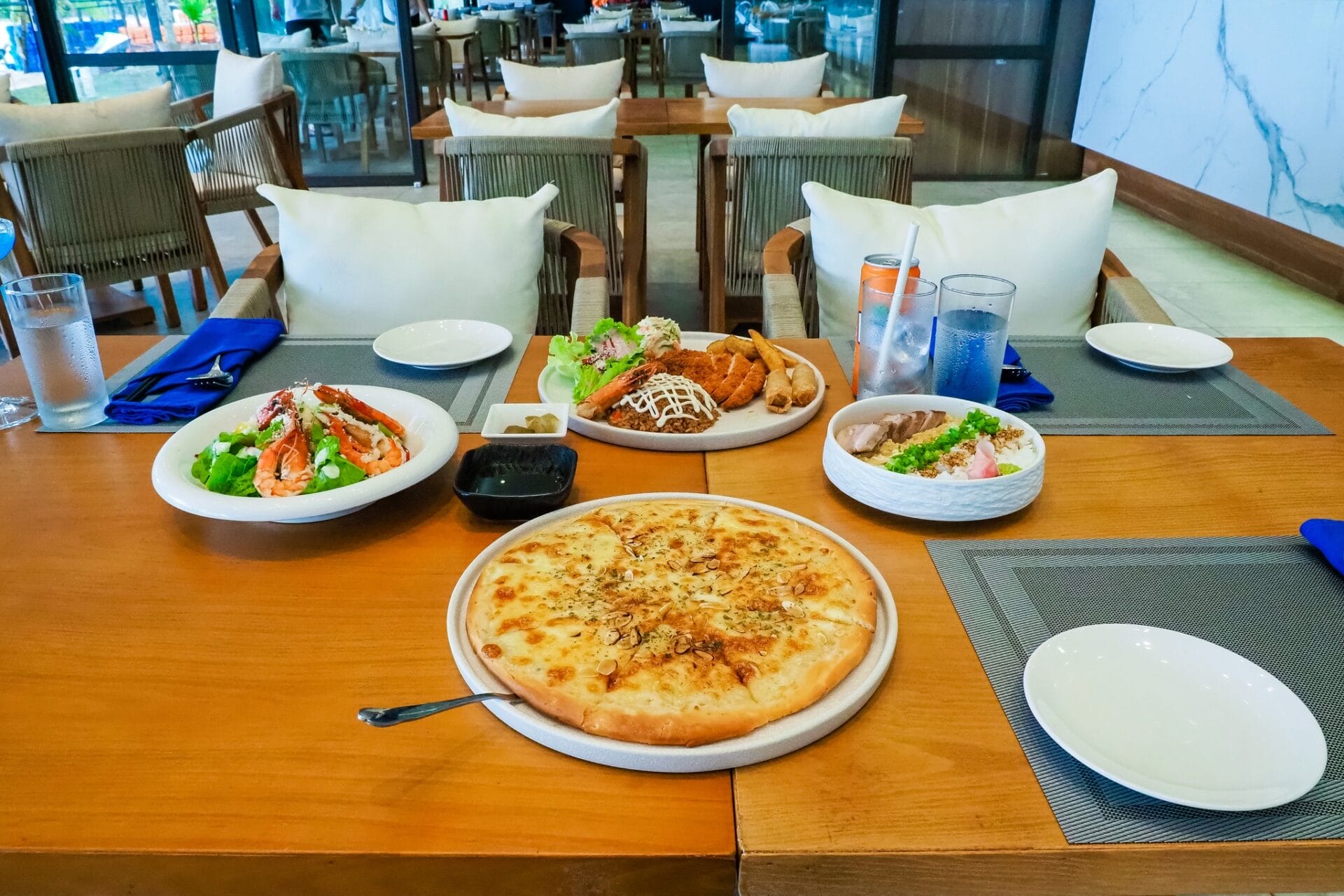 Bounce Beach Restaurant