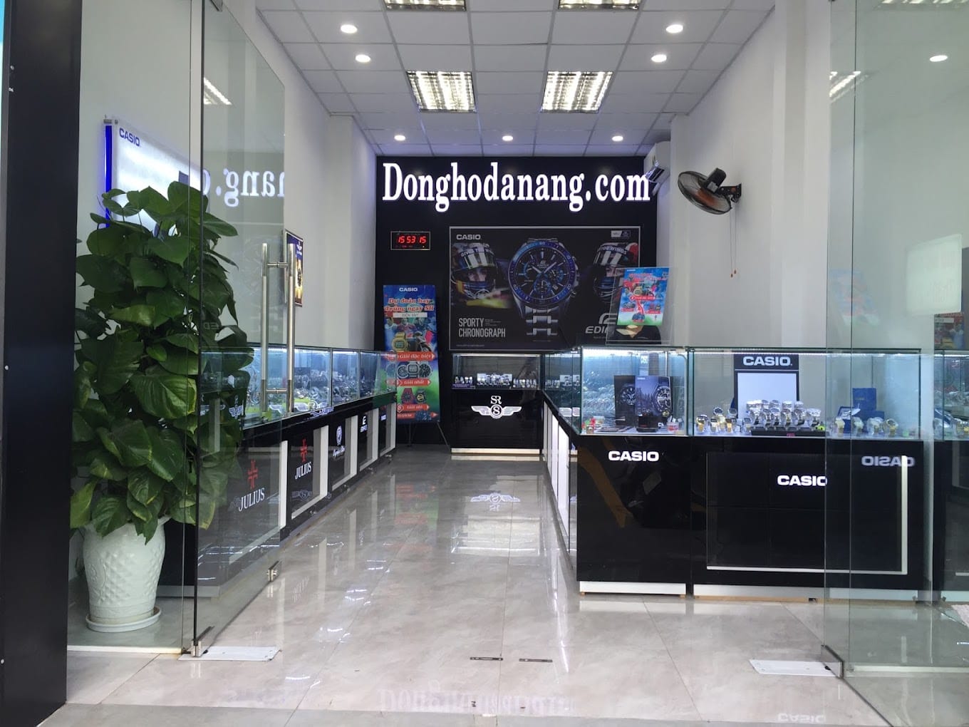 Cửa hàng đồng hồ giá rẻ Đà Nẵng