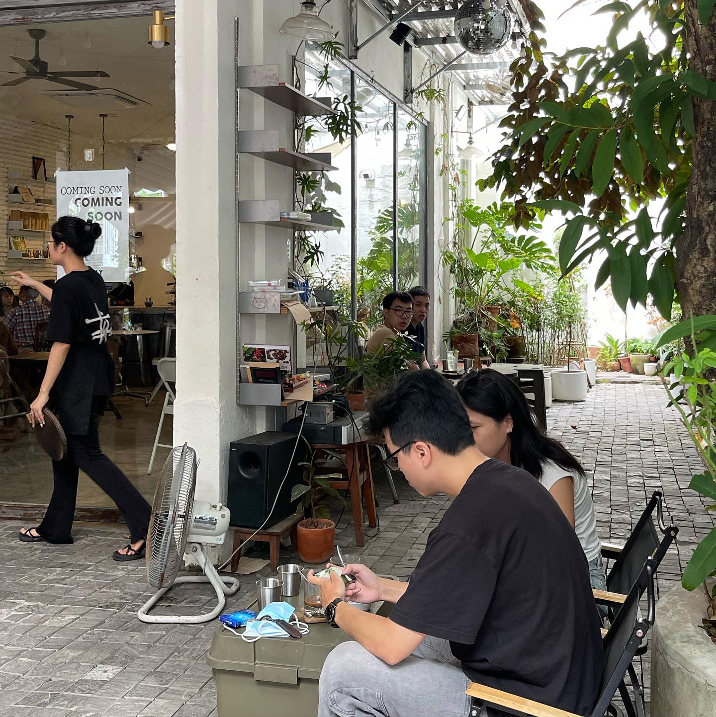 Dâu Ngọt cà phê