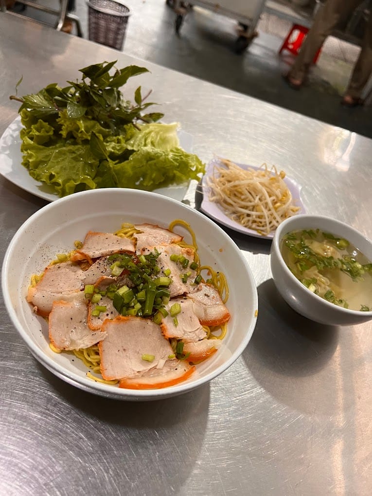 Quán mì hoành thánh Đà Nẵng