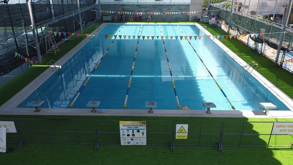 Bể bơi Quân khu 5