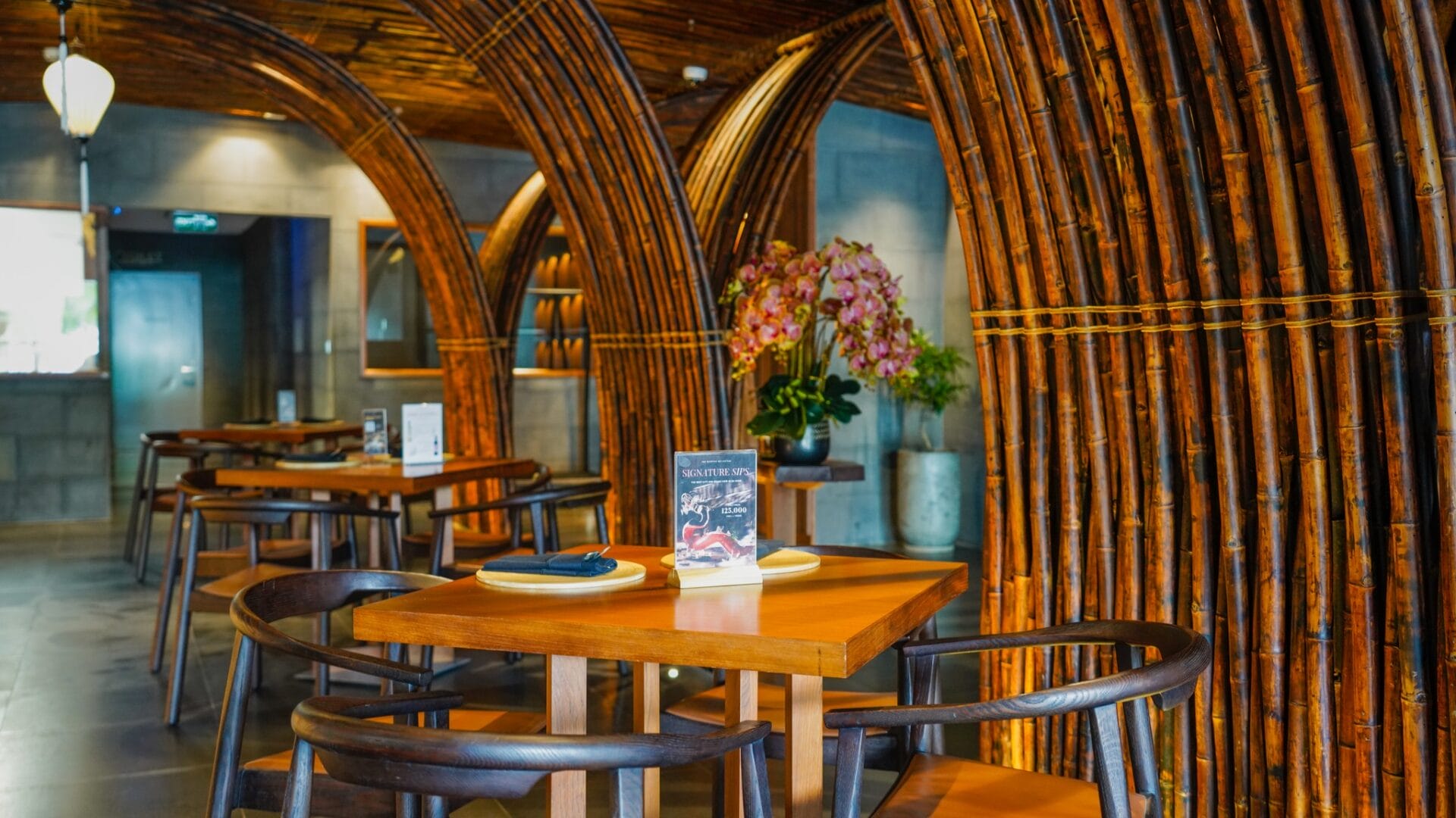 Trà House and Bistro