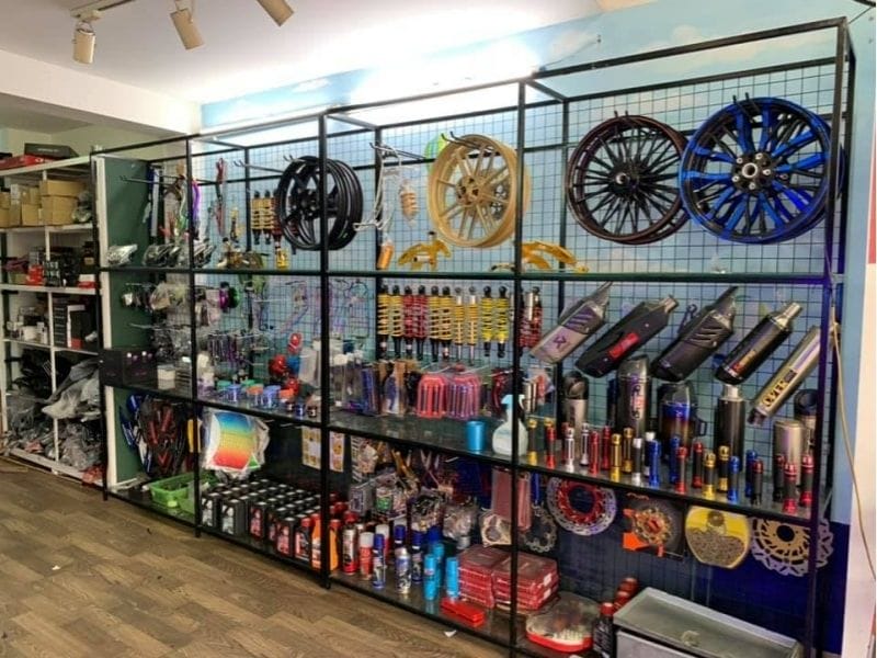 Cửa hàng phụ tùng xe máy tại Đà Nẵng