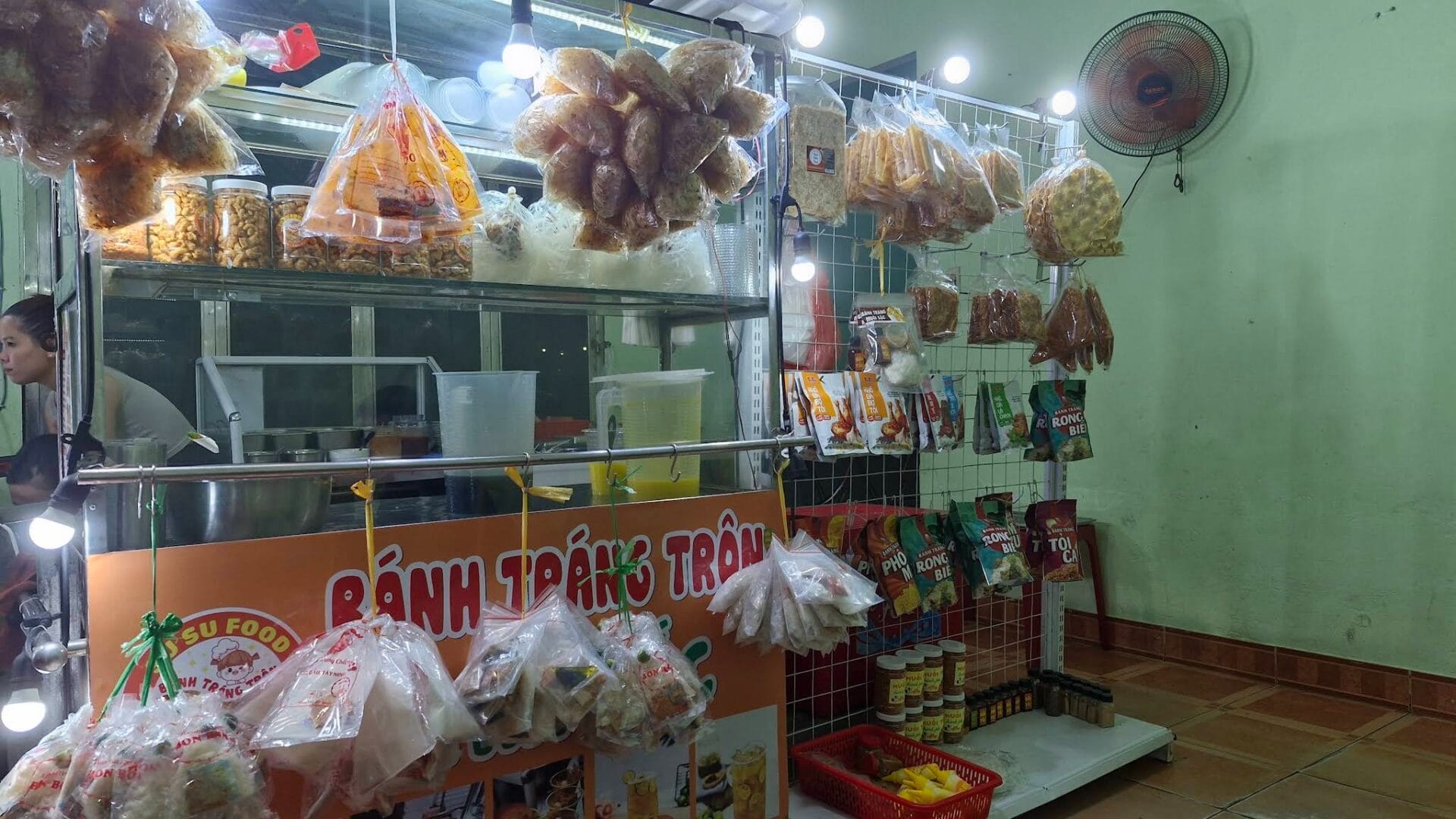 banh trang tron thuong