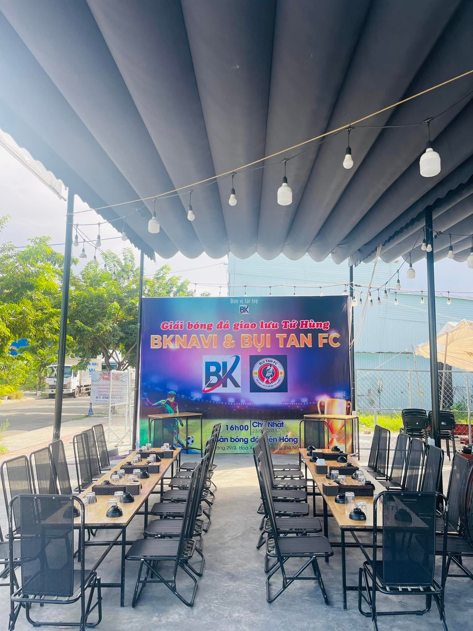 Quán nhậu Tứ Hùng