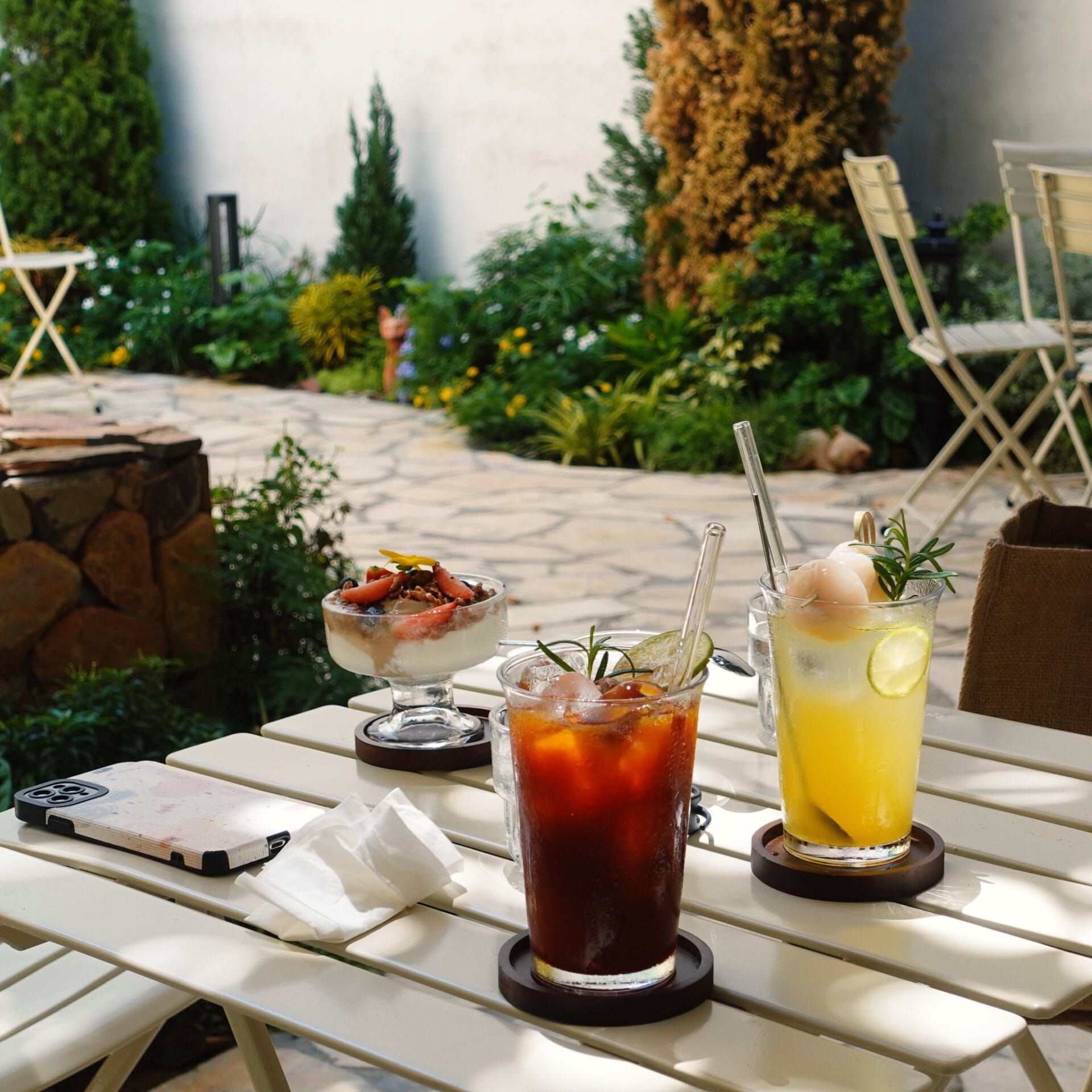 Thực đơn & giá cả