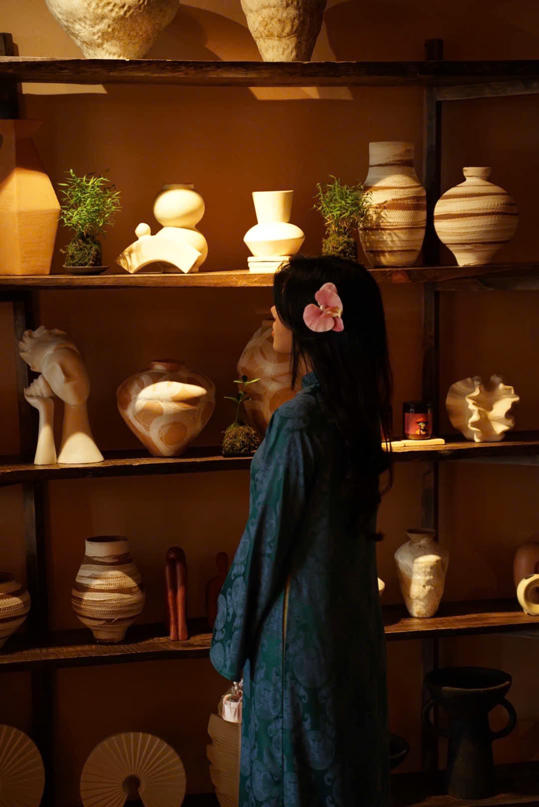 Thìlà Cafe & Bistro