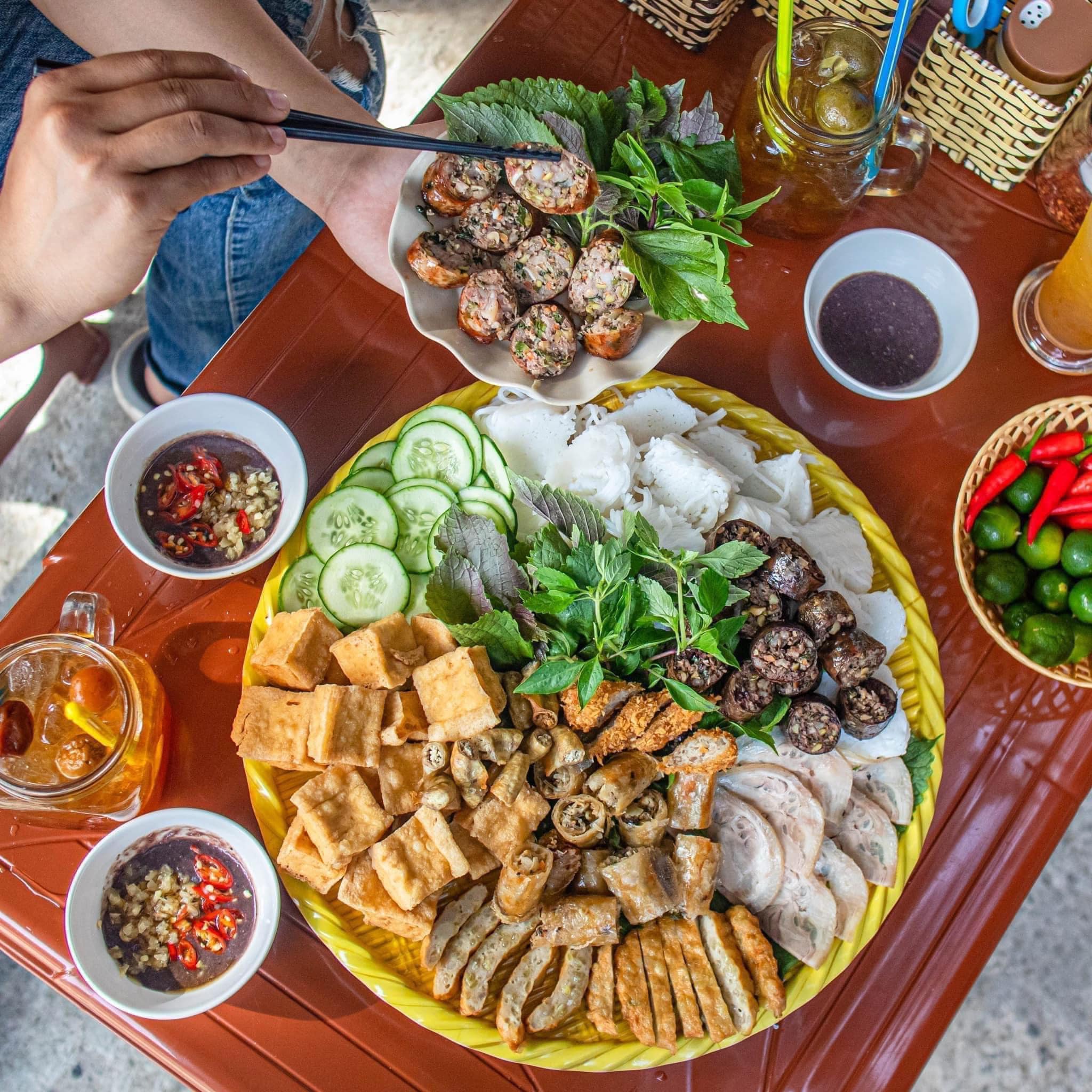 Bún đậu mắm tôm Quán Xưa