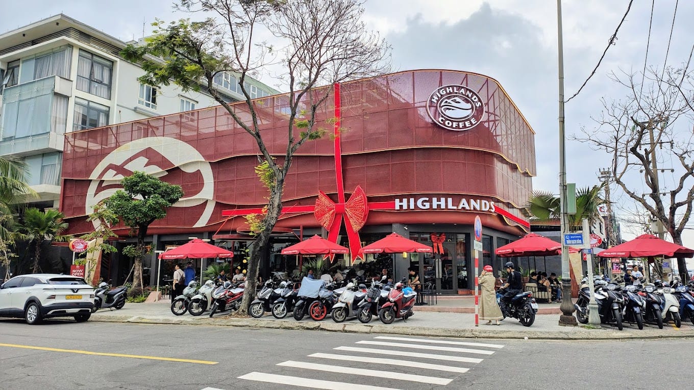 Highlands Coffee thế hệ mới Đà Nẵng