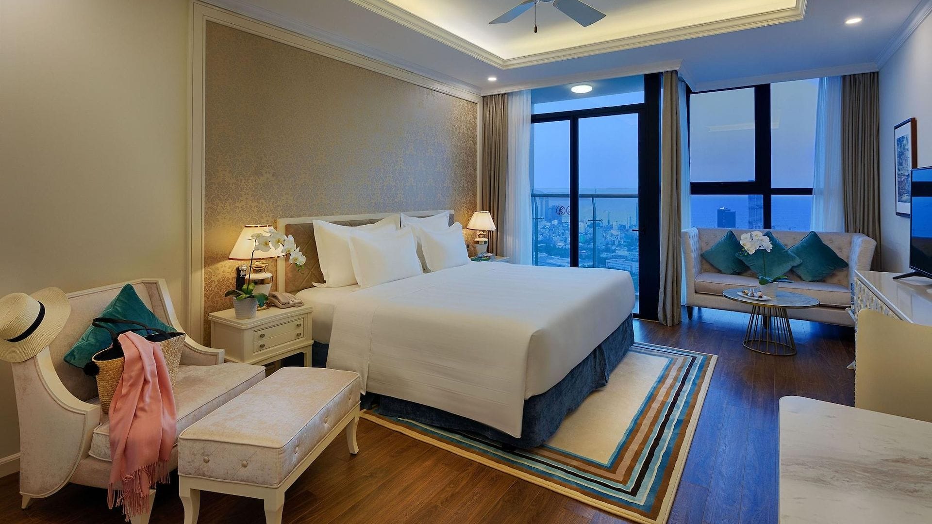 Meliá Vinpearl Riverfront