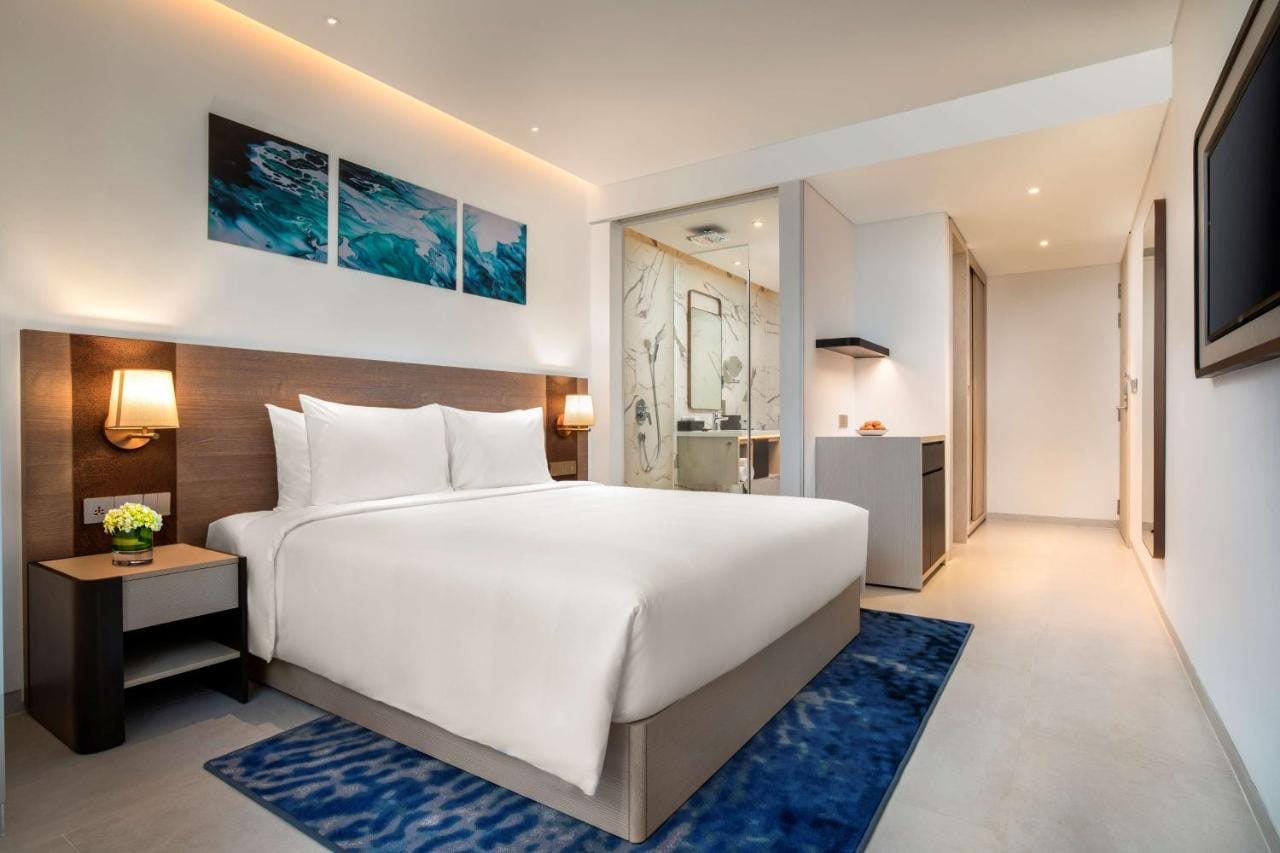 Khách sạn bên bờ biển Đà Nẵng