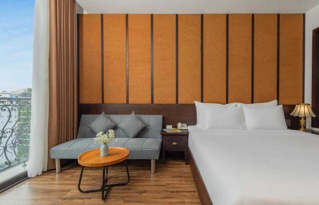 Khách sạn 3 sao gần biển Mỹ Khê