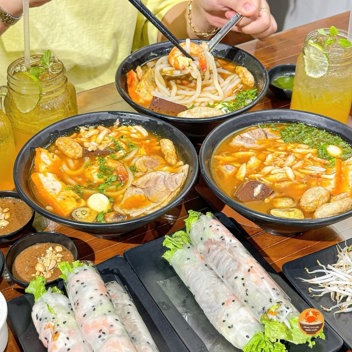 Bánh canh ghẹ Quận Nhất