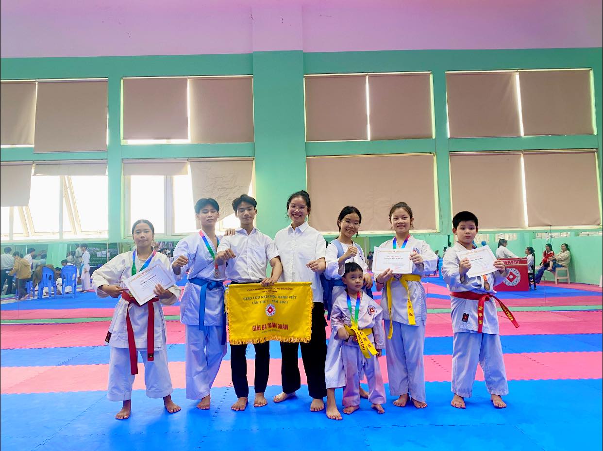 clb karate xa hoa ninh