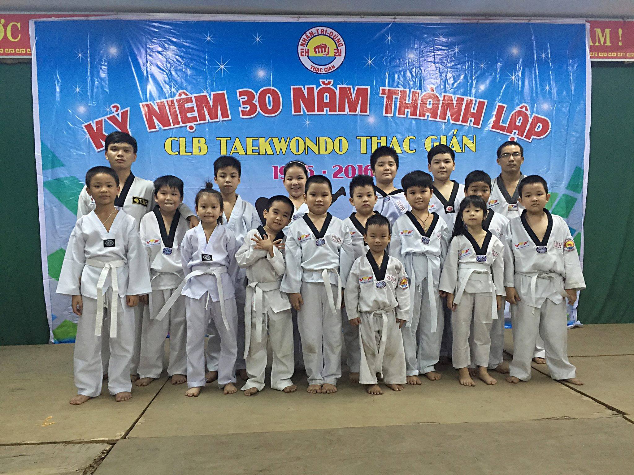 clb taekwondo thac gian