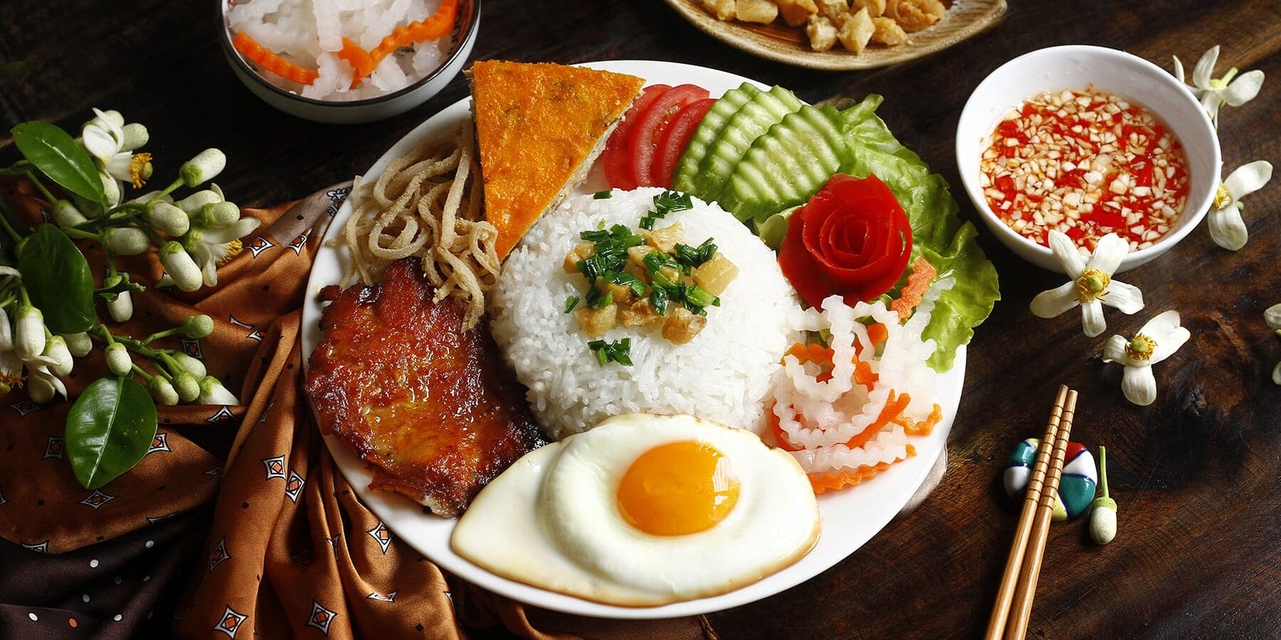 Cơm tấm sườn cây Trinh