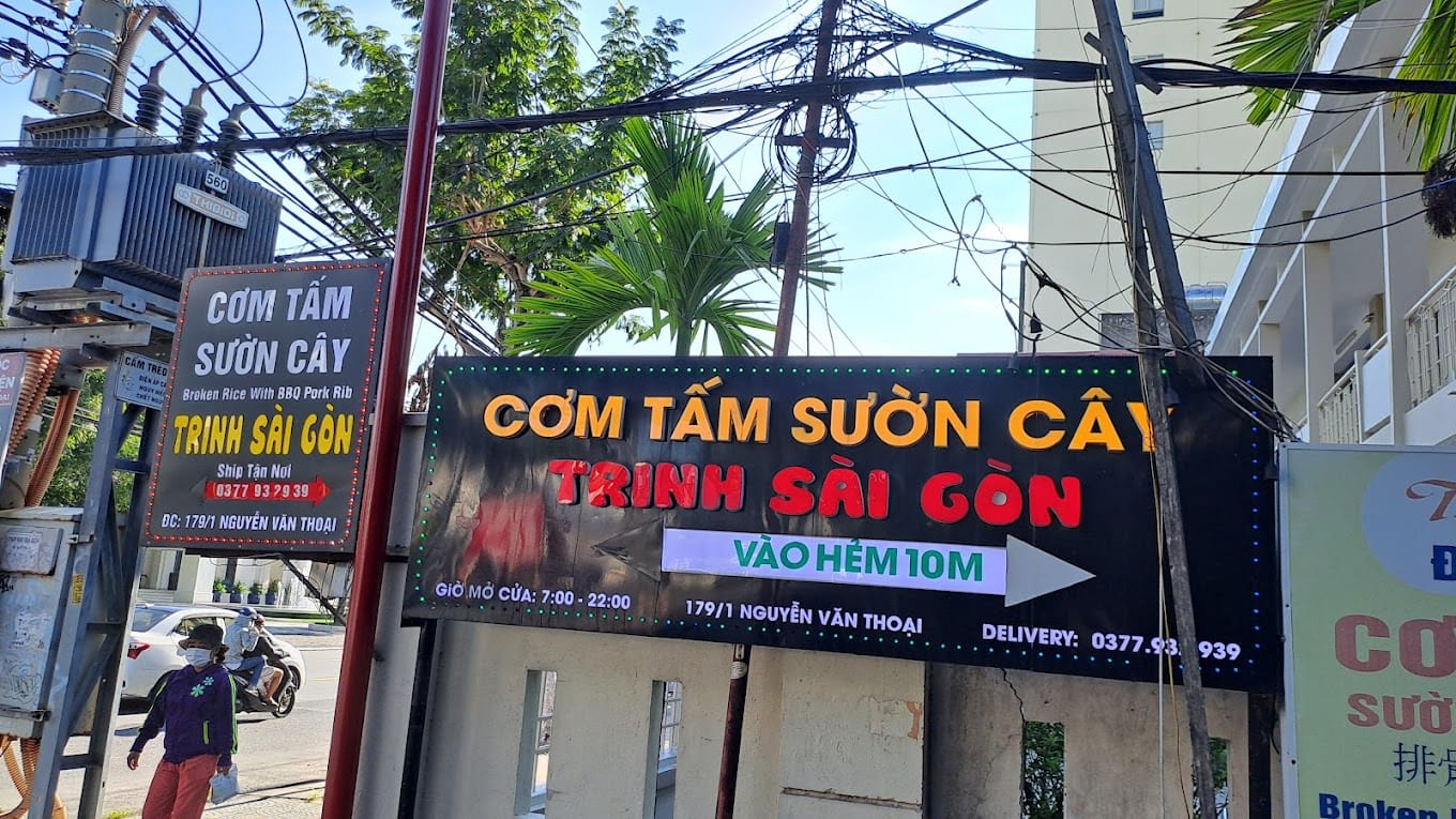 Cơm tấm sườn cây Trinh
