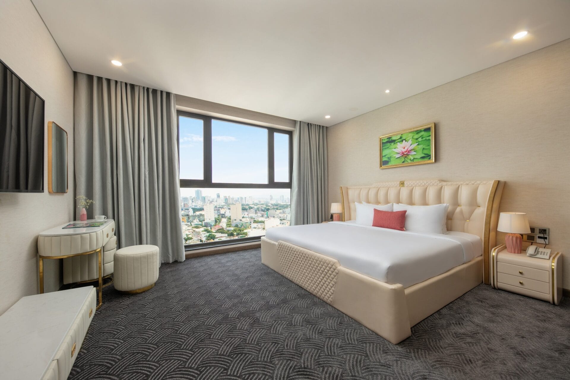 Golden Lotus Grand Danang