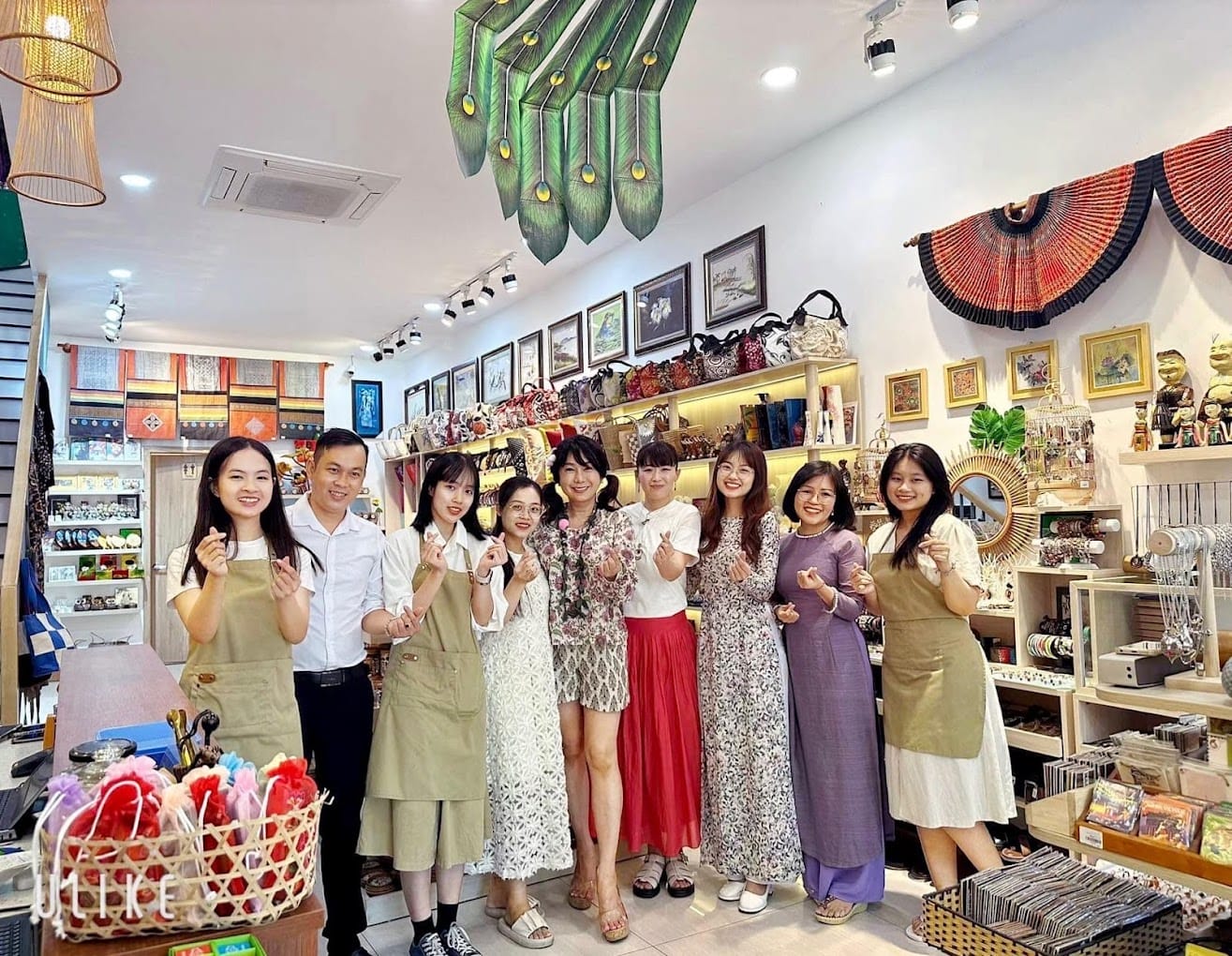 hantou souvenirs shop