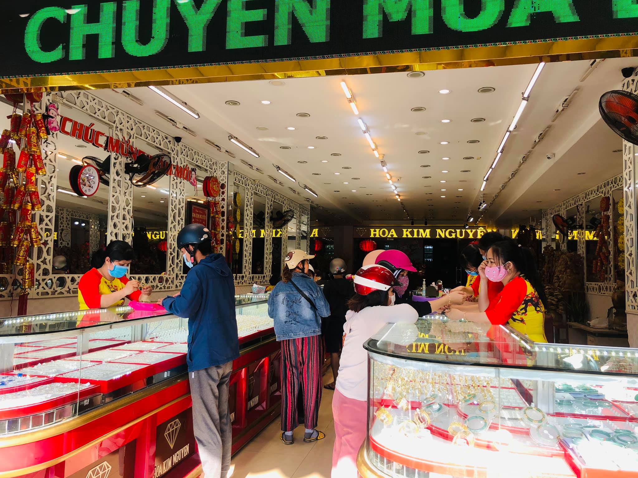 hieu vang hoa kim nguyen anh