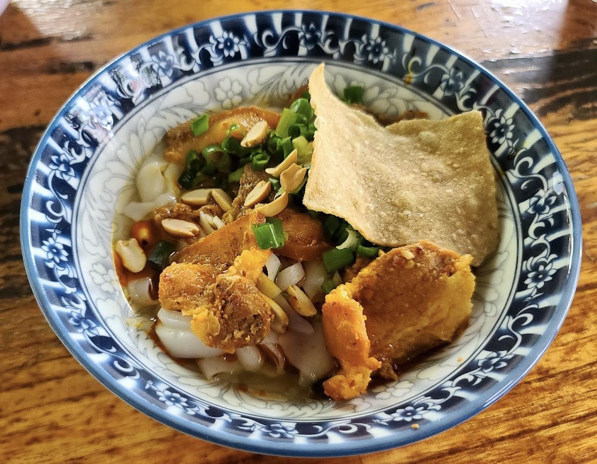 Mì Quảng Bà Dinh