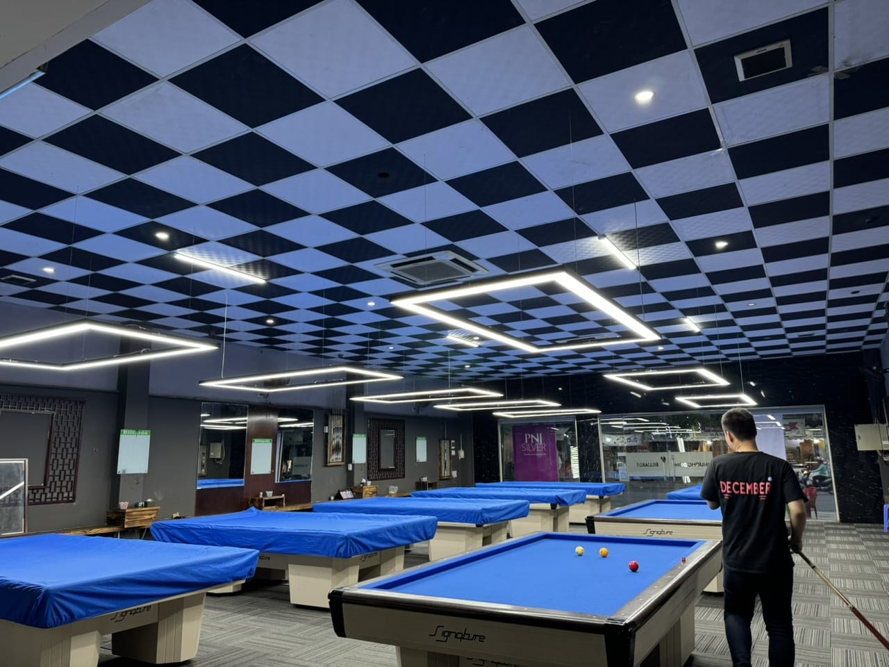 phuong dong billiards