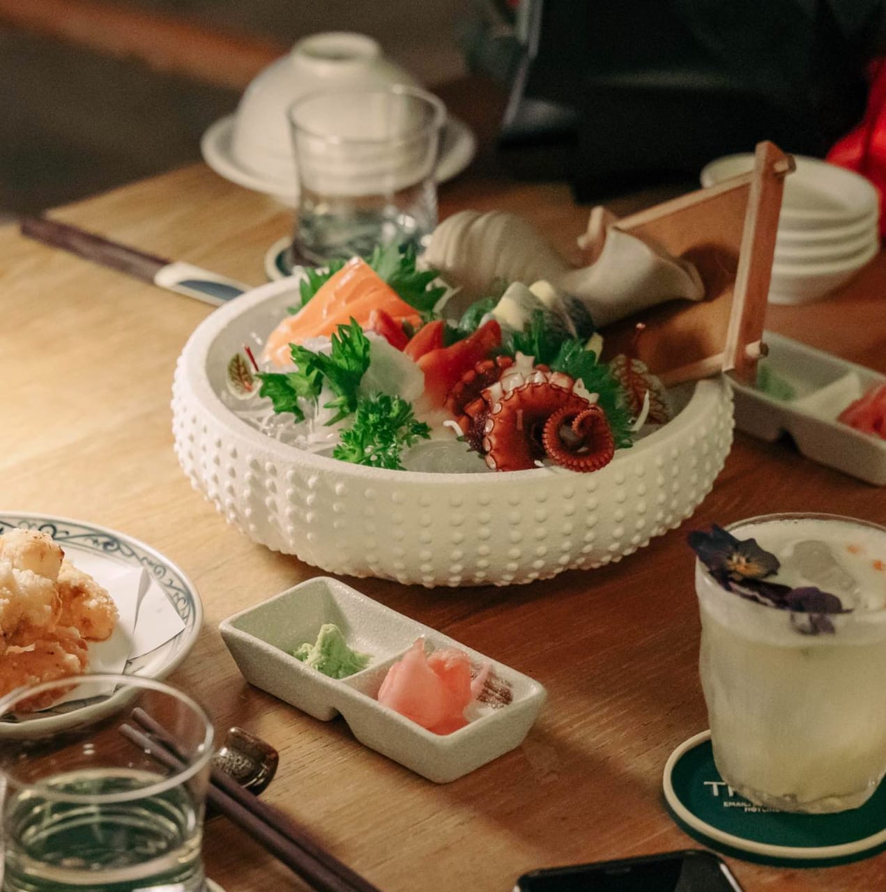 The View - Yacht Restaurant