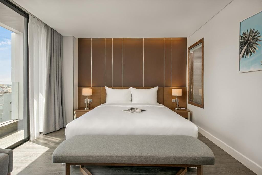 AVORA Boutique Hotel