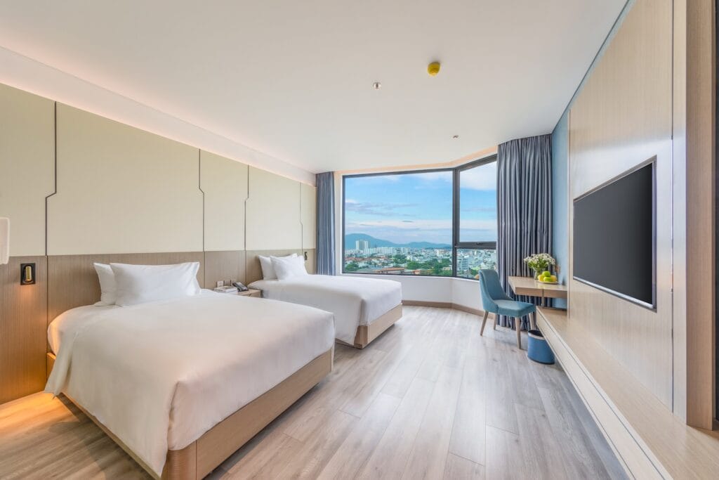 Awaken Danang Hotel 