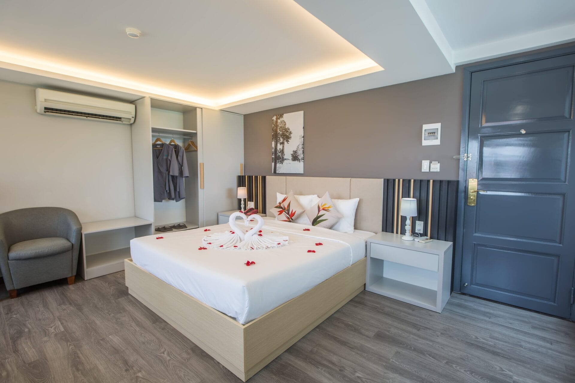 Bình Dương Resident Hotel